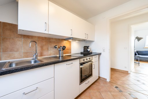 Rent 2 rooms apartment Böblingen | Entire place | Böblingen | Exclusive 3,5-Zimmer Maisonettewohnung I Familie I TOP-Location I Homeoffice | Hominext