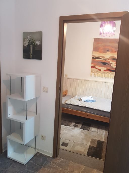 Rent 2 rooms apartment Wuppertal | Entire place | Wuppertal | Wohnung mit direktem Terassenzugangang | Hominext