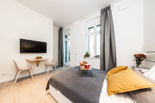 Rent 1 room apartment Berlin | Entire place | Berlin | Stylisches Studio mit Balkon im brandneuen Gebäude in Friedrichshain