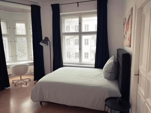 Rent 3 rooms apartment Berlin | Entire place | Berlin | Elegant 3 bedroom apartment in Berlin Friedrichshain | Hominext