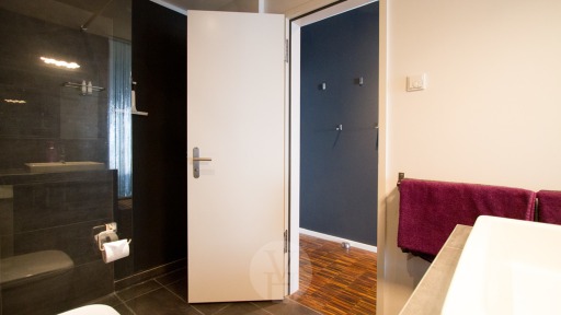 Miete 1 Zimmer Wohnung Berlin | Ganze Wohnung | Berlin | Geräumiges Studio mit Balkon zur Miete in Friedrichshain | Hominext