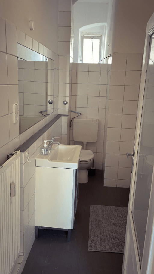 Rent 3 rooms apartment Berlin | Entire place | Berlin | 3 bedroom furnished luxury apartment close to the underground station!! | Hominext