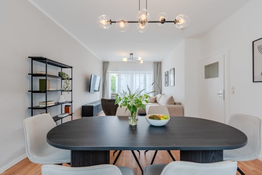 Miete 2 Zimmer Wohnung Berlin | Ganze Wohnung | Berlin | Luxuriöse 3-Zimmer-Wohnung mit viel Licht und Balkon im Berliner Stadtteil Spandau | Hominext