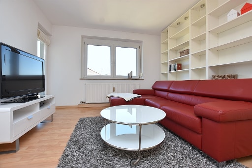 Rent 1 room apartment Stuttgart | Entire place | Stuttgart | Modern möbliert, perfekte zentrale Lage und Balkon mit Blick über Stuttgart | Hominext