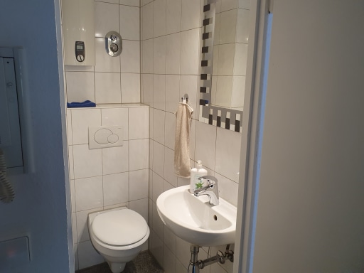 Rent 1 room apartment Stuttgart | Entire place | Stuttgart | Modern ausgestattete kleine Wohnung | Hominext