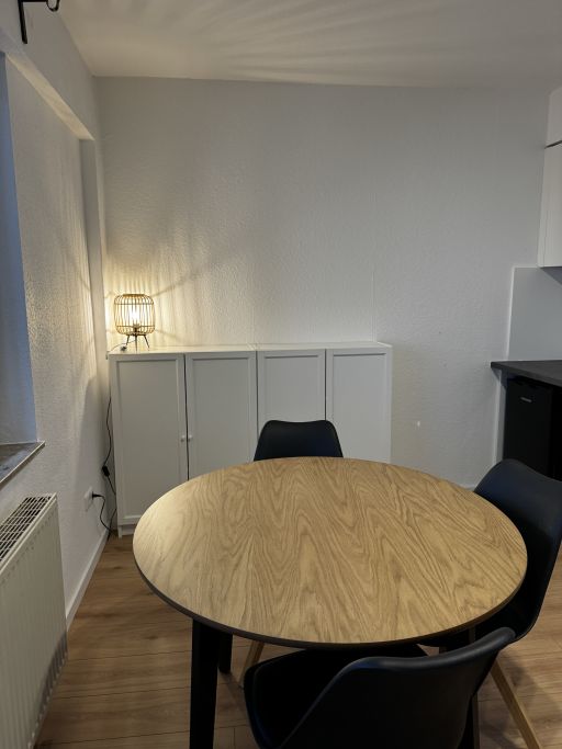 Rent 1 room apartment Aachen | Entire place | Aachen | Modernes Wohnen in stilvoll saniertem Ambiente - Möblierte Langzeitmiete in Top-Lage! | Hominext