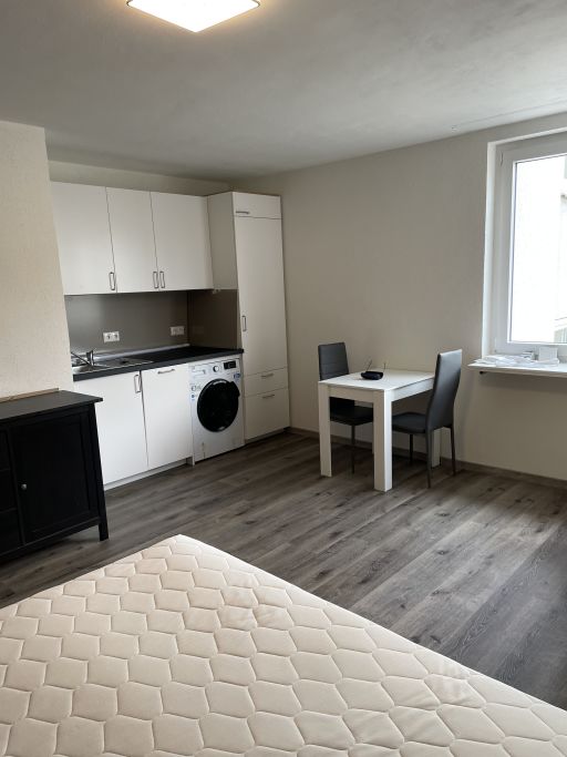 Miete 1 Zimmer Wohnung Köln | Ganze Wohnung | Köln | Ruhiges helles Apartment Nähe Deutzer Freiheit | Hominext