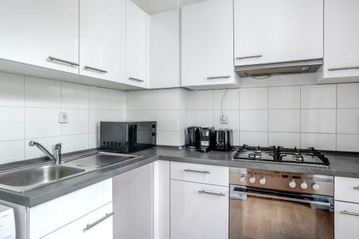 Miete 1 Zimmer Wohnung Berlin | Ganze Wohnung | Berlin | Neubau mit Stil! 3 Zimmer mit Balkon und hipper Wohnküche! Sowie Parkett, Badewanne und Ausblick | Hominext