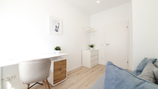 Rent 2 rooms apartment Essen | Entire place | Essen | Boho Home -liebevoll vollausgestatte 3ZKB in Uniklink-Nähe mit Gartennutzung | Hominext