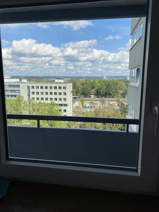 Rent 1 room apartment Leverkusen | Entire place | Leverkusen | Zentral liegendes sonniges und ruhiges Apartment mit Fernsicht | Hominext