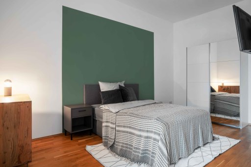 Miete 5 Zimmer Wohnung Frankfurt am Main | Studio | Frankfurt am Main | Helles und großes Zimmer in einem Co-Living-Apartment in Frankfurt | Hominext