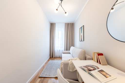 Miete 2 Zimmer Wohnung Berlin | Ganze Wohnung | Berlin | Renoviertes, zeitgenössisches 3-Zimmer-Apartment mit Balkon in Neukölln | Hominext