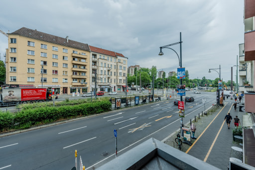 Miete 1 Zimmer Wohnung Berlin | Ganze Wohnung | Berlin | Sophistizierte Einfachheit: Stilvolles 2-Zimmer-Apartment mit Balkon | Hominext