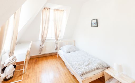 Rent 4 rooms apartment München | Studio | München | Privatzimmer in Nymphenburg, München | Hominext