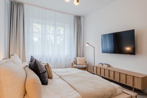 Rent 2 rooms apartment Berlin | Entire place | Berlin | Modern gestaltete und möblierte 3-Zimmer-Wohnung in Neukölln | Hominext