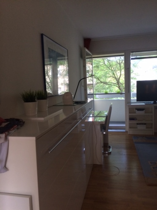 Rent 1 room apartment Berlin | Entire place | Berlin | Single-Apartment mit Balkon in Schöneberg/Steglitz | Hominext