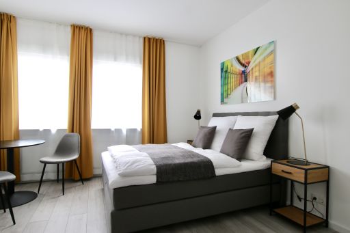 Miete 1 Zimmer Wohnung Köln | Ganze Wohnung | Köln | 1-Zimmer Apartment am Friesenplatz | Hominext