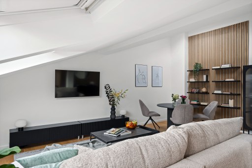 Miete 2 Zimmer Wohnung Berlin | Ganze Wohnung | Berlin | Maisonette-Wohnung mit 2 Schlafzimmern und einer Terrasse | Hominext