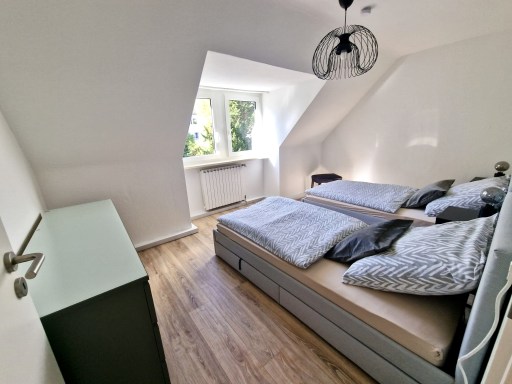 Rent 2 rooms apartment Wuppertal | Entire place | Wuppertal | Bis 4 Pers. 0,3 km zur City von Wuppertal – neuwertige Wohnung | Hominext