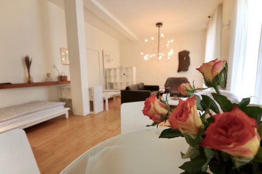 Miete 1 Zimmer Wohnung Oberhausen | Ganze Wohnung | Oberhausen | Stilvolles Loft in Oberhausen | Hominext