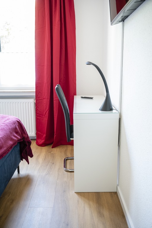 Rent 1 room apartment Düsseldorf | Entire place | Düsseldorf | ***modernes Apartment im Grünen im Süden von Düsseldorf*** | Hominext