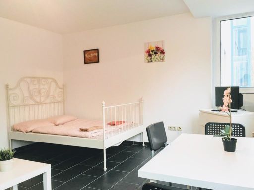 Miete 1 Zimmer Wohnung Dortmund | Ganze Wohnung | Dortmund | Studio Apartment 6 at Schwanenwall