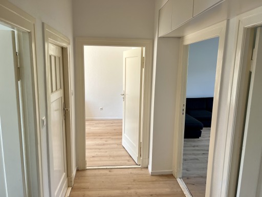 Miete 2 Zimmer Wohnung Berlin | Ganze Wohnung | Berlin | Ruhige, frisch renovierte 3-Zimmer-Wohnung am Tempelhofer Feld | Hominext