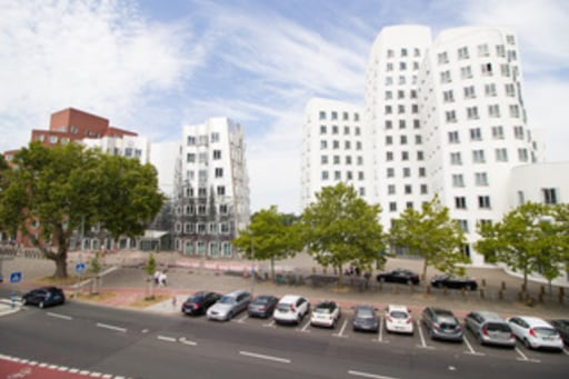 Miete 2 Zimmer Wohnung Düsseldorf | Ganze Wohnung | Düsseldorf | *****Möblierte 3 Zimmer Designer-Wohnung im Medienhafen***** | Hominext