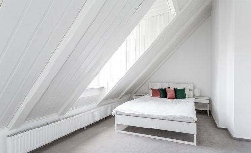 Miete 1 Zimmer Wohnung Frankfurt am Main | Ganze Wohnung | Frankfurt am Main | Charmante, helle 3-Zimmerwohnung, möbliert, mit Fahrstuhl und großem Balkon | Hominext