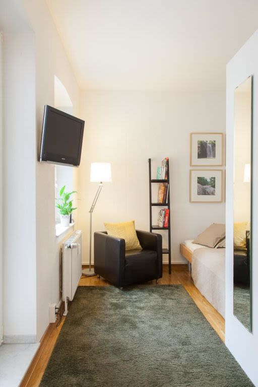 Miete 1 Zimmer Wohnung Köln | Ganze Wohnung | Köln | Apartment mit Terrasse | Hominext