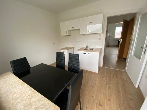 Rent 1 room apartment Duisburg | Entire place | Duisburg | Komplett sanierte, moderne Wohnung im Zentrum | Hominext