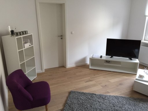 Miete 1 Zimmer Wohnung Neu-Isenburg | Ganze Wohnung | Neu-Isenburg | Modern eingerichtetes Apartment mit Gartennutzung | Hominext