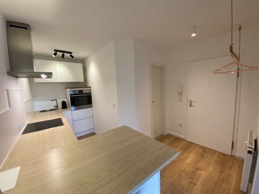 Rent 1 room apartment Dresden | Entire place | Dresden | Studio Apartment, modern, hochwertig, mit Balkon zentral in Dresden | Hominext