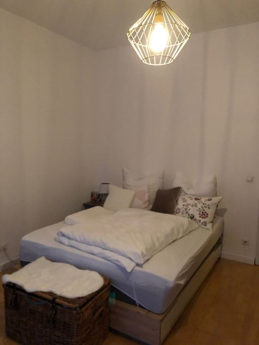 Rent 1 room apartment Berlin | Entire place | Berlin | Wunderschönes Wohnung im Herzen Berlins mit großem Balkon