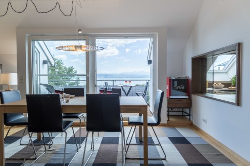 Rent 2 rooms apartment Friedrichshafen | Entire place | Friedrichshafen | Apartment am See | Hominext