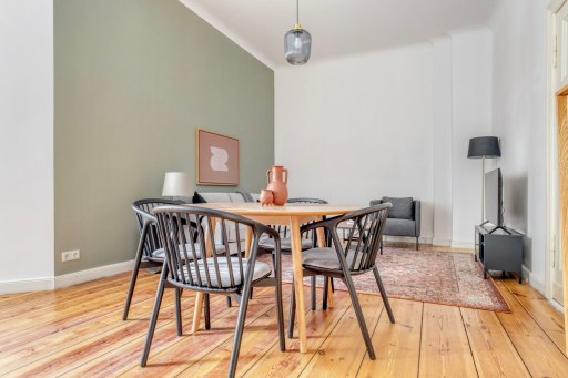 Rent 2 rooms apartment Berlin | Entire place | Berlin | Wunderschöne drei Zimmer Wohnung in grüner Lage nur wenige Minuten vom Mauerpark entfernt | Hominext