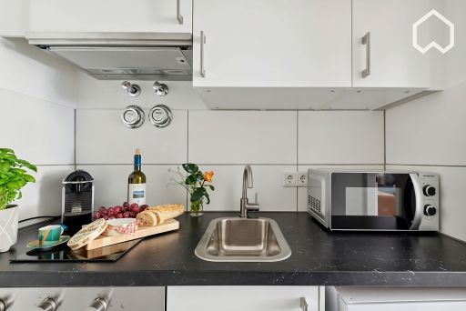 Rent 1 room apartment Mainz | Entire place | Mainz | City Oase: Ihr luxuriöser Rückzugsort direkt am Hauptbahnhof | Hominext