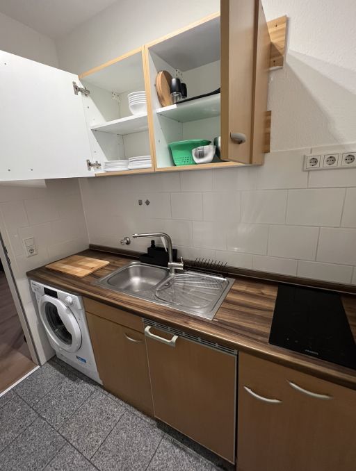 Miete 1 Zimmer Wohnung Aachen | Ganze Wohnung | Aachen | Gemütliches 31qm Apartment mit eigener Waschmaschine, Balkon und Zugang zum Stadtzentrum in Aachen | Hominext