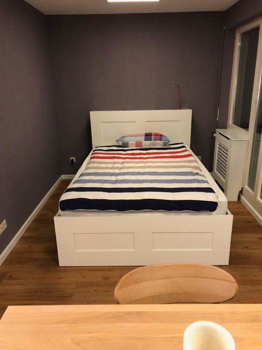 Miete 1 Zimmer Wohnung Esslingen am Neckar | Ganze Wohnung | Esslingen am Neckar | ruhige 1,5 Zimmer-Wohnung mit Terrasse in Stadtmitte Esslingen | Hominext