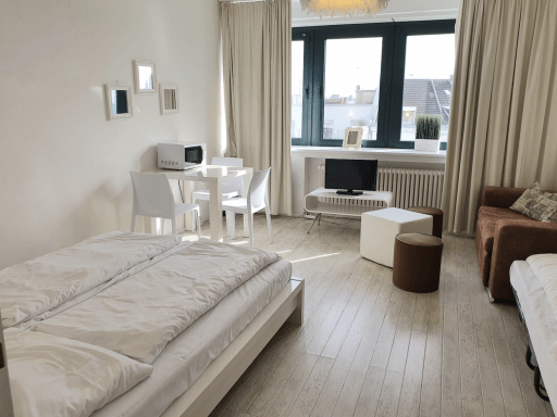 Miete 1 Zimmer Wohnung Köln | Ganze Wohnung | Köln | Tolles Apartement in der Kölner Innenstadt mit Domblick | Hominext