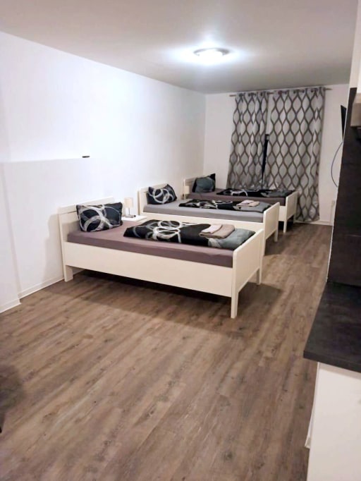 Rent 1 room apartment Marl | Entire place | Marl | Schöne 4-Bett-Studios für Installateure | Hominext