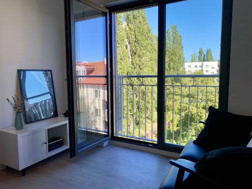 Rent 1 room apartment Berlin | Entire place | Berlin | Stylish studio with a view | Hominext