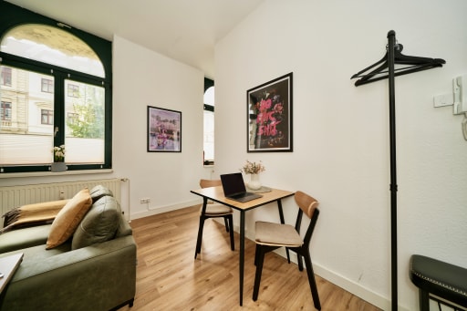 Miete 1 Zimmer Wohnung Magdeburg | Ganze Wohnung | Magdeburg | Neues Apartment mit Boxspringbett, Smart-TV inkl. Netflix | Hominext