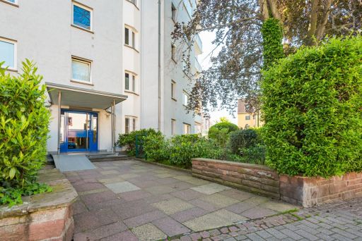 Rent 1 room apartment Frankfurt am Main | Entire place | Frankfurt am Main | Skyline Penthouse Frankfurt | Hominext