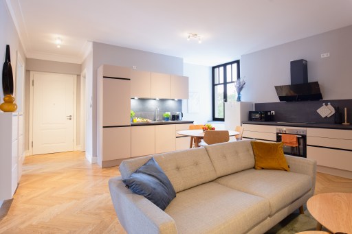 Rent 1 room apartment Berlin | Studio | Berlin | Fully furnished room in 3-room coliving apartment (incl. cleaning service, internet, registration etc.) | Hominext