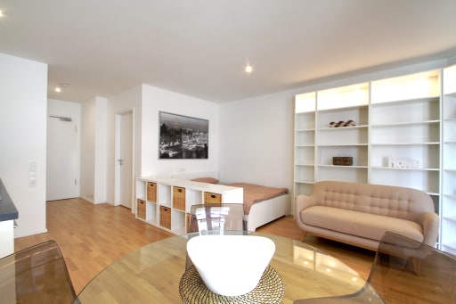 Rent 1 room apartment Stuttgart | Entire place | Stuttgart | Neues und helles Businessapartment in Stuttgart-Mitte/ West | Hominext