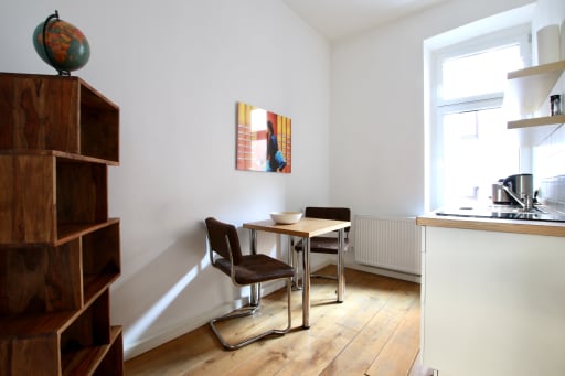 Rent 1 room apartment Köln | Entire place | Köln | Gemütliches, kleines Apartment am Eigelstein | Hominext