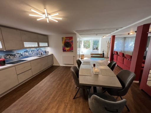 Miete 1 Zimmer Wohnung Friedrichshafen | Ganze Wohnung | Friedrichshafen | Geräumiges und luxuriöses Studio | Hominext