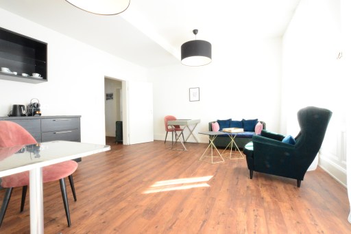 Rent 1 room apartment Bad Nauheim | Entire place | Bad Nauheim | Studio Deluxe mit Balkon am Aliceplatz in Bad Nauheim | Hominext