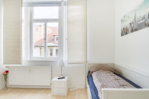 Rent 1 room apartment Stuttgart | Entire place | Stuttgart | Süßes Studio | Hominext